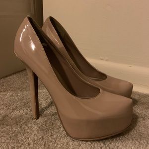 Chinese Laundry Nude Platform Pumps